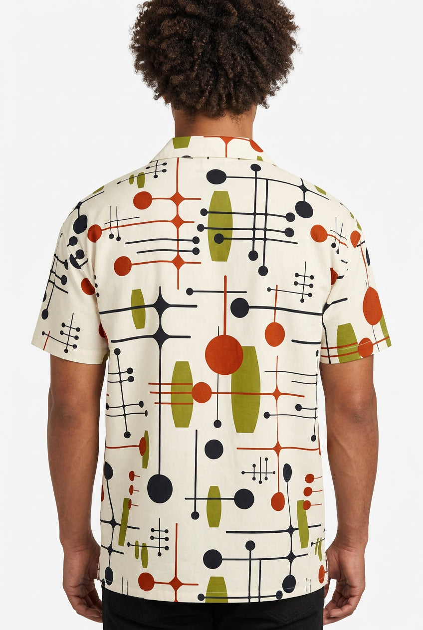 Men’s short-sleeve button-up casual shirt